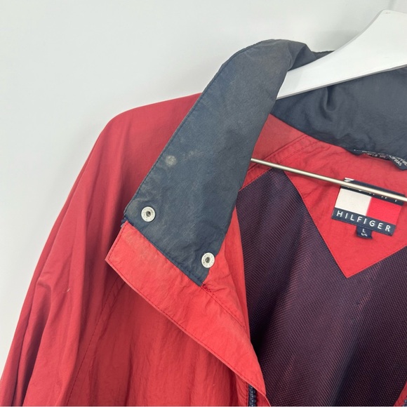 Vintage Y2K Tommy Hilfiger Red Windbreaker Jacket Size Large Early 2000s - Picture 8 of 12